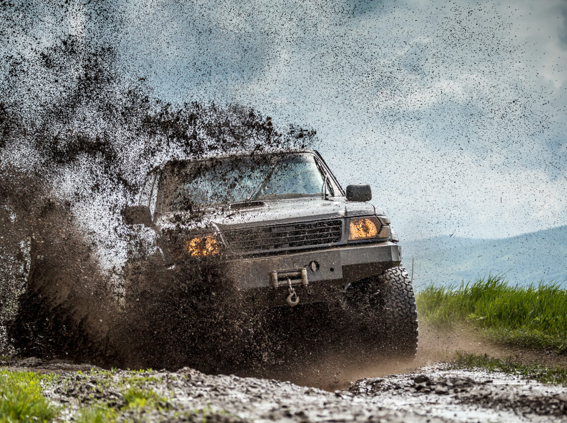 Off-Roading Adventures: Picking the Perfect 4×4 Vehicle